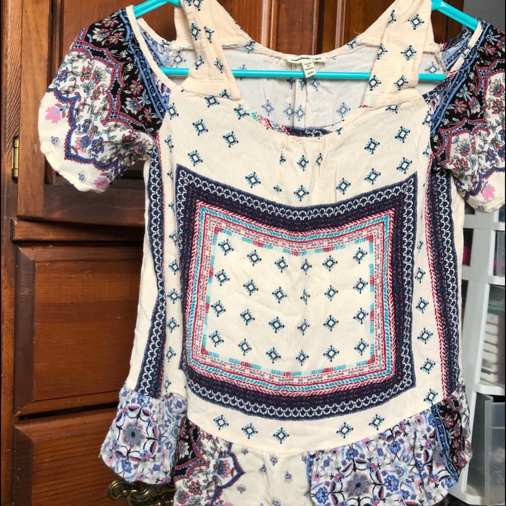 Monteou girls shirt